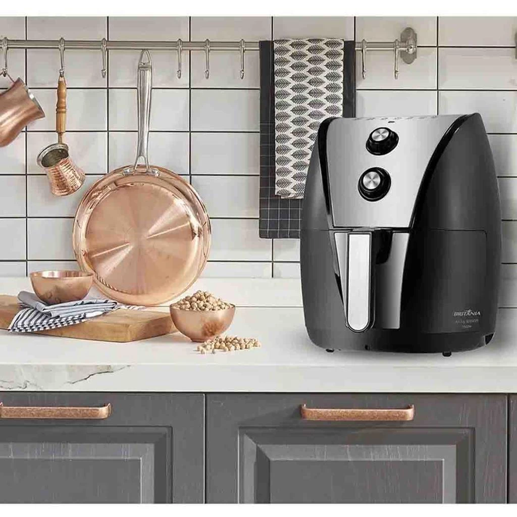 FRITADEIRA SEM OLEO AIR FRYER BRITANIA 04